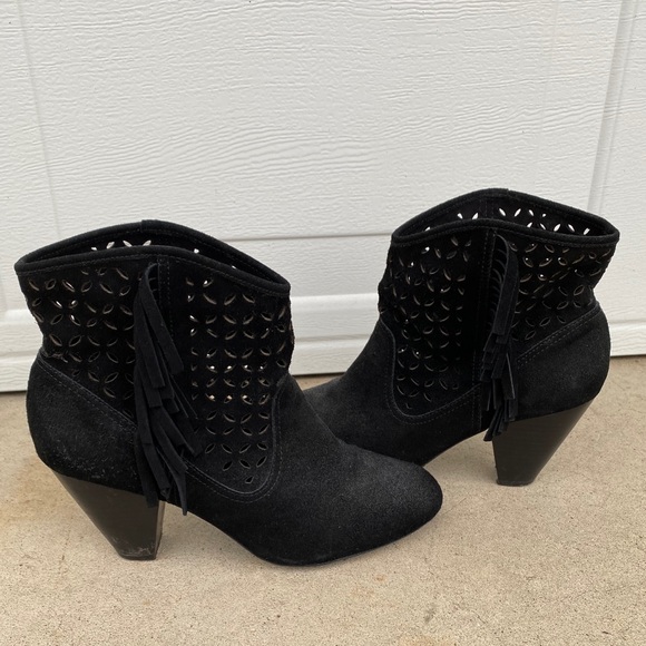 Jessica Simpson Suede Fringe Booties - Picture 4 of 10